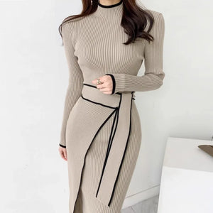 100% Ribbed Cotton Long-Sleeved Curve-Enhancing MIDI Dress