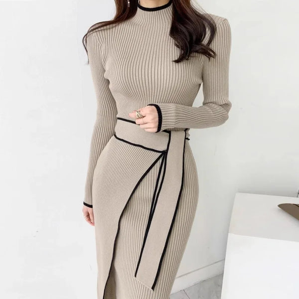 100% Ribbed Cotton Long-Sleeved Curve-Enhancing MIDI Dress