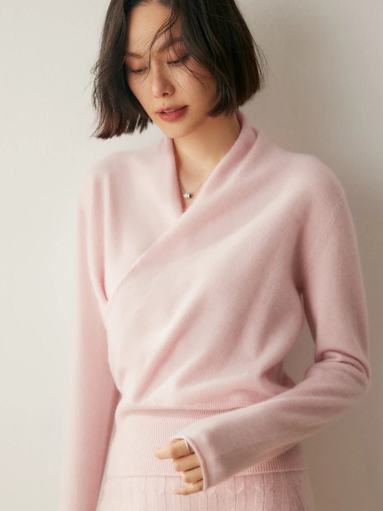 Elegant Vintage 100% Cashmere Cris Cross Pullover Sweater - Wigging It Etc