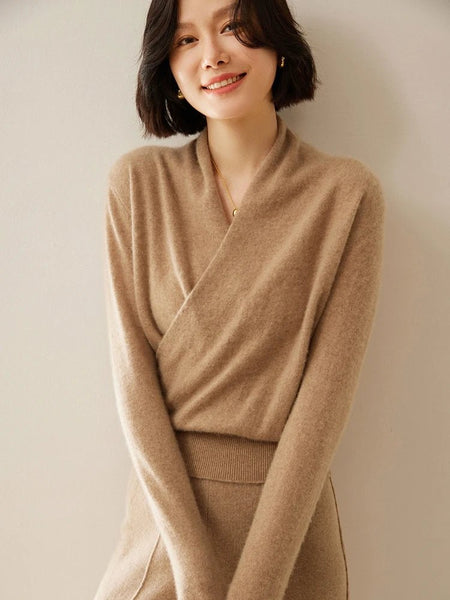 Elegant Vintage 100% Cashmere Cris Cross Pullover Sweater - Wigging It Etc
