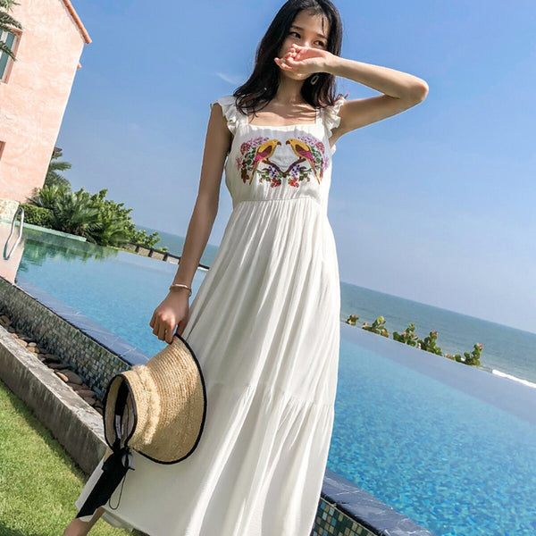 Casual Chic Parrot Embroidered MAXI Dress