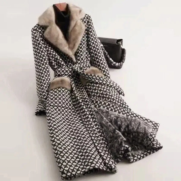 Chic English-Style Fur-Trimmed MIDI Tweed Overcoat