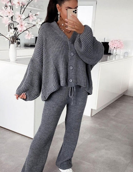 2-Piece Super-Thick Loose-Fitting Cardigan Set